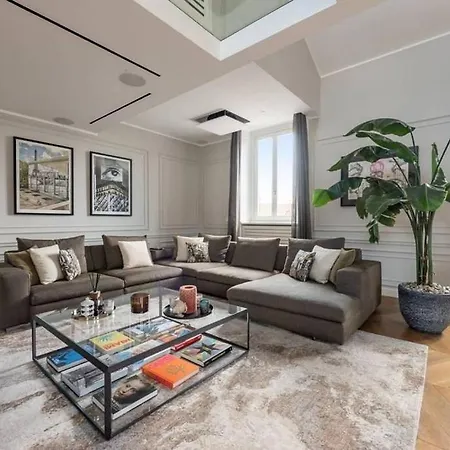 Apartamento Situado En Un Edificio De Principios Del Siglo Xx. Daire Milano