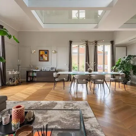 Apartamento Situado En Un Edificio De Principios Del Siglo Xx. Daire Milano